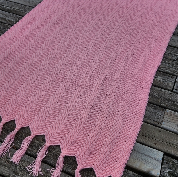 Pink Handmade Crochet Blanket - Picture 6 of 7